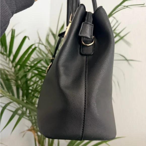 Michael Kors Black Tote with Gold Details - Picture 2 of 6